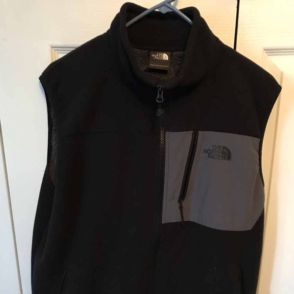 Northface vest